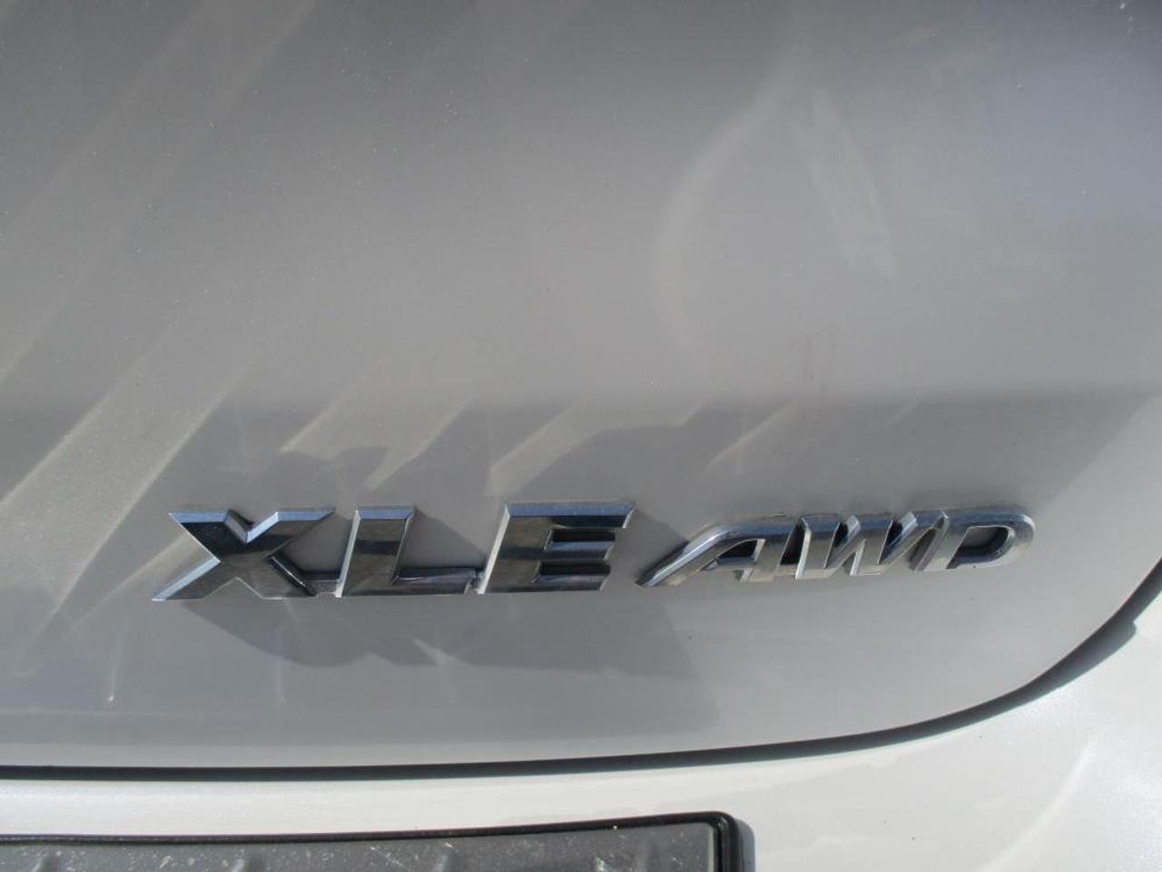 2019 Toyota Highlander XLE AWD - Photo #8