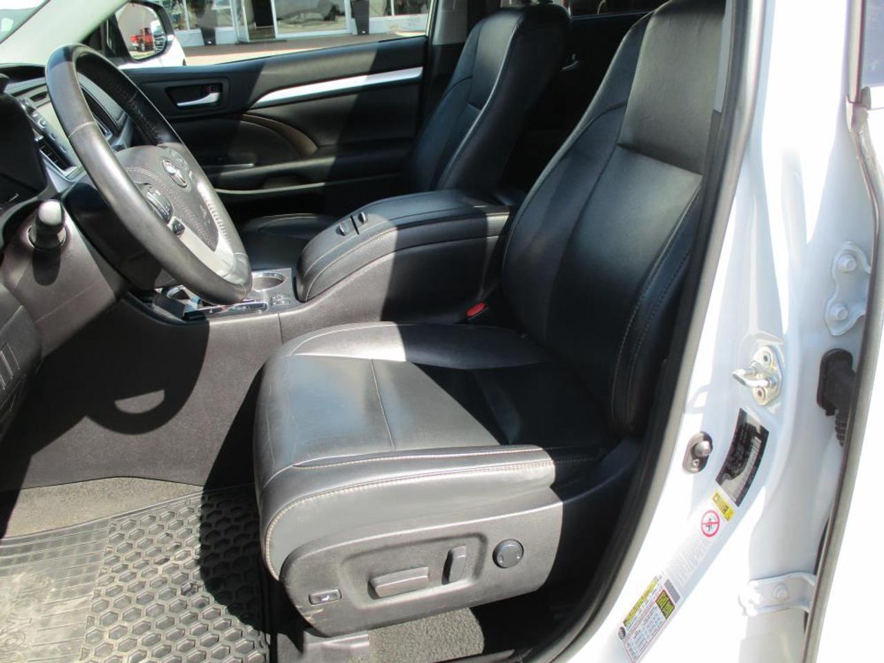 2019 Toyota Highlander XLE AWD Photo