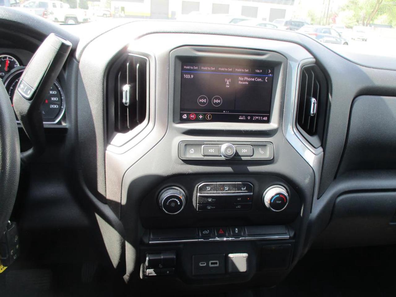 2021 Chevrolet Silverado 1500 Custom Crew Cab 4X4 Photo