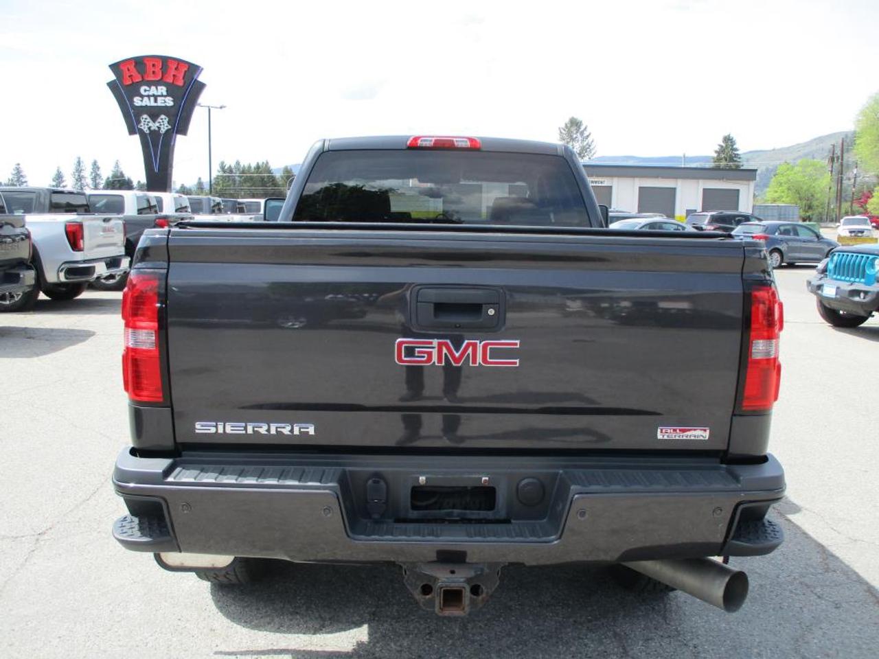 2015 GMC Sierra 2500 HD SLT DOUBLE CAB 4WD Photo