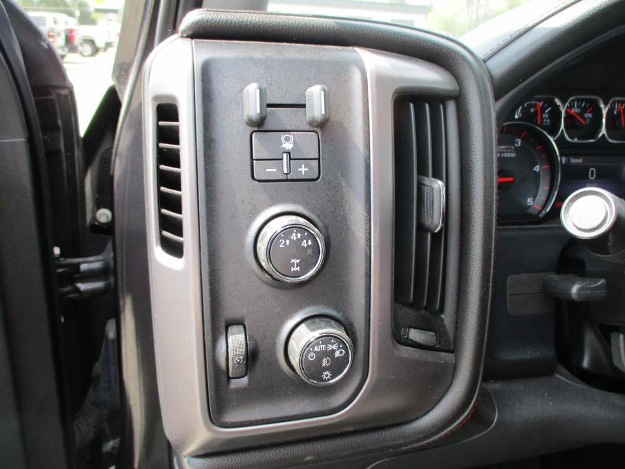2015 GMC Sierra 2500 HD SLT DOUBLE CAB 4WD Photo