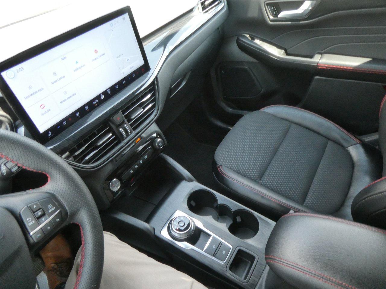2025 Ford Escape ST-Line | Heated Seats | Backup Cam | Photo