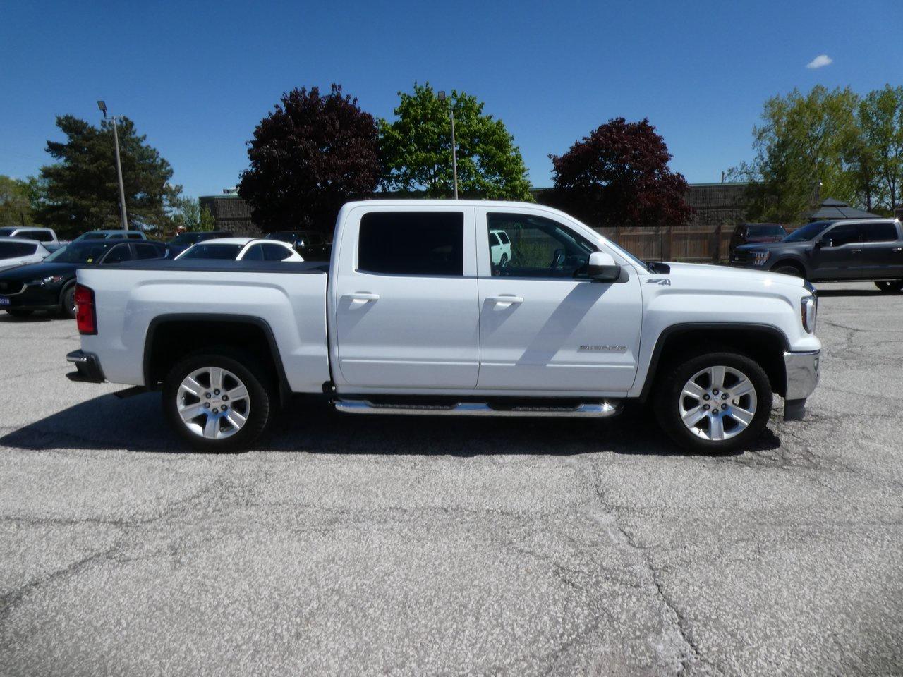 2017 GMC Sierra 1500 SLE | Heated Seats | Backup Cam | Photo