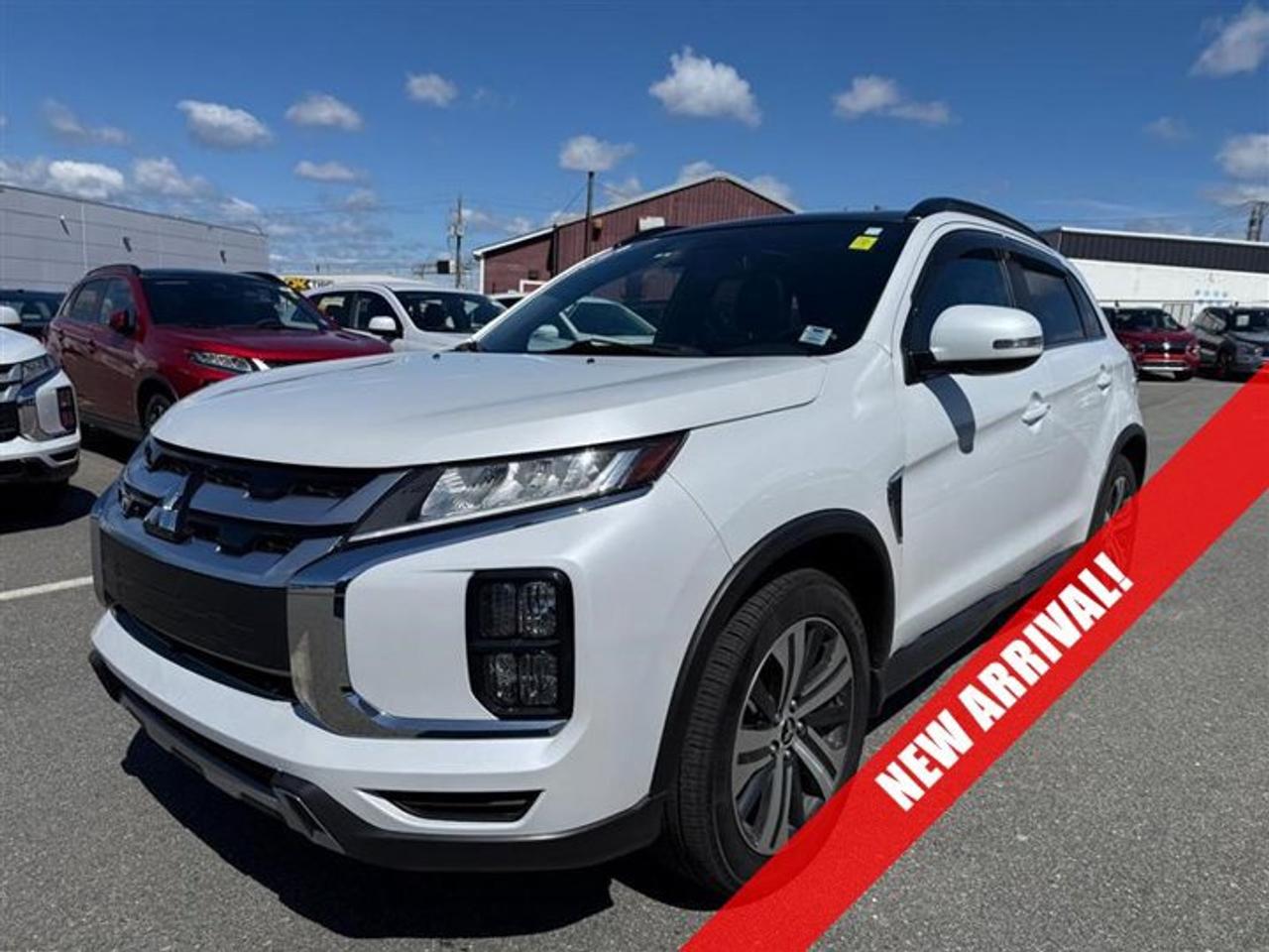 Recent Arrival! 2022 Mitsubishi RVR GT Android Auto & Apple CarPlay, Blind Spot Warning, Heated front seats, Heated steering wheel, Leather Seat Trim, Power driver seat, Split folding rear seat.Diamond White 2022 Mitsubishi RVR GT 4WD CVT 2.4L 4-Cylinder SMPI DOHCSteele Mitsubishi has the largest and most diverse selection of preowned vehicles in HRM. Buy with confidence, knowing we use fair market pricing guaranteeing the absolute best value in all of our pre owned inventory!Steele Auto Group is one of the most diversified group of automobile dealerships in Canada, with 60 dealerships selling 29 brands and an employee base of well over 2300. Sales are up over last year and our plan going forward is to expand further into Atlantic Canada and the United States furthering our commitment to our Canadian customers as well as welcoming our new customers in the USA.