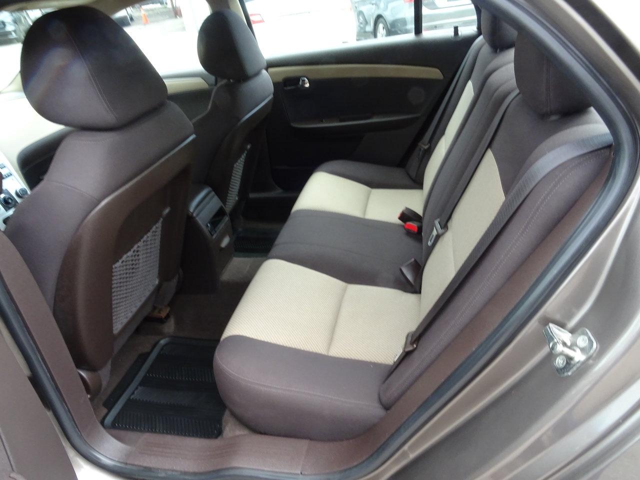 2012 Chevrolet Malibu LS Photo