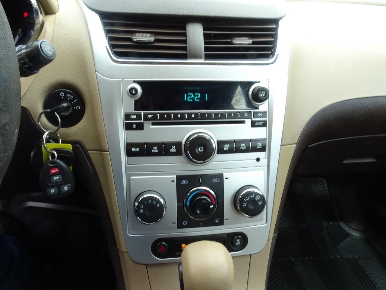 2012 Chevrolet Malibu LS Photo