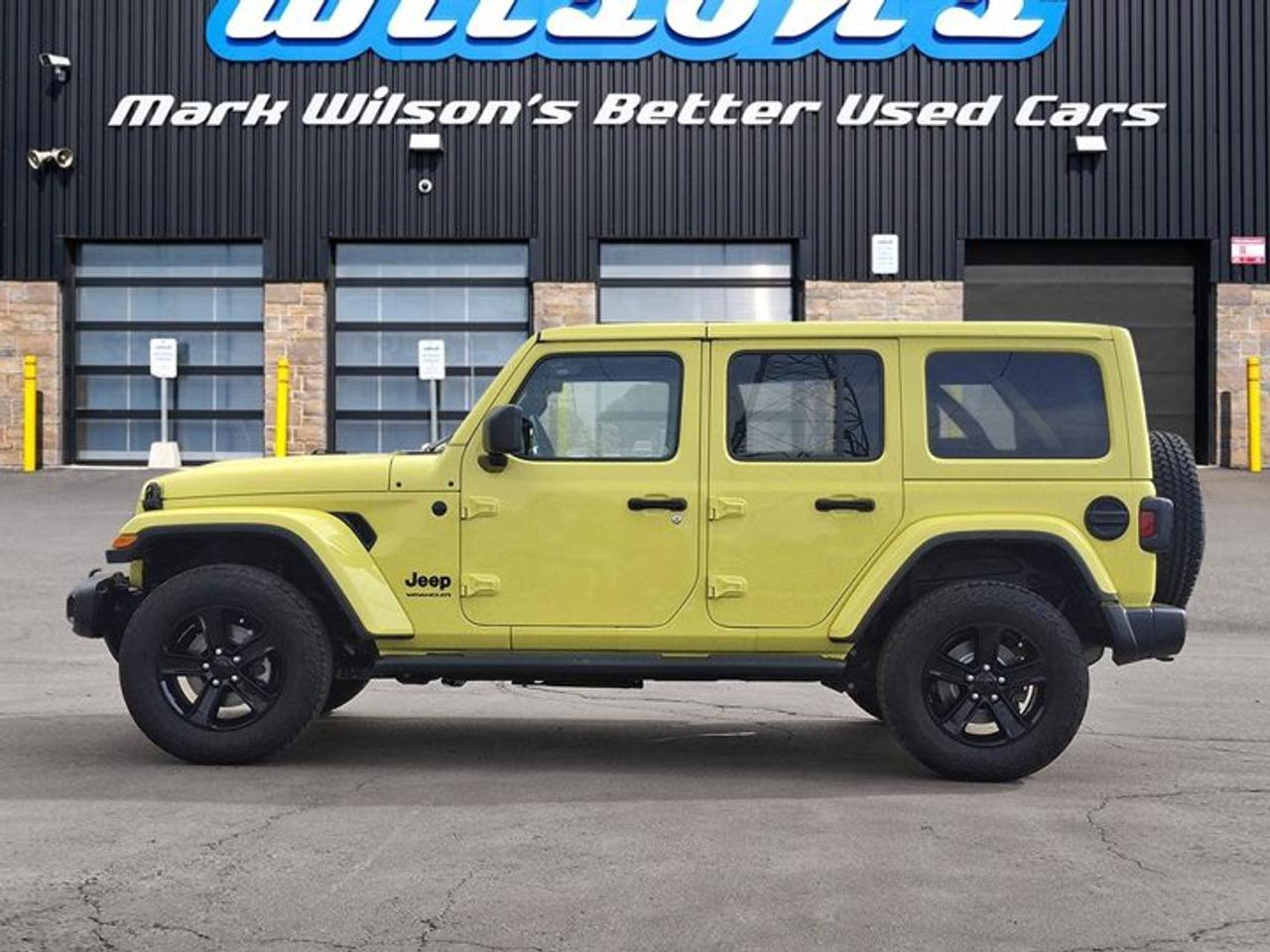 2023 Jeep Wrangler Sahara Altitude 4x4 | V6 | Leather | Heated Seats + Steering | Remote Start | Dual Top | and More ! Photo