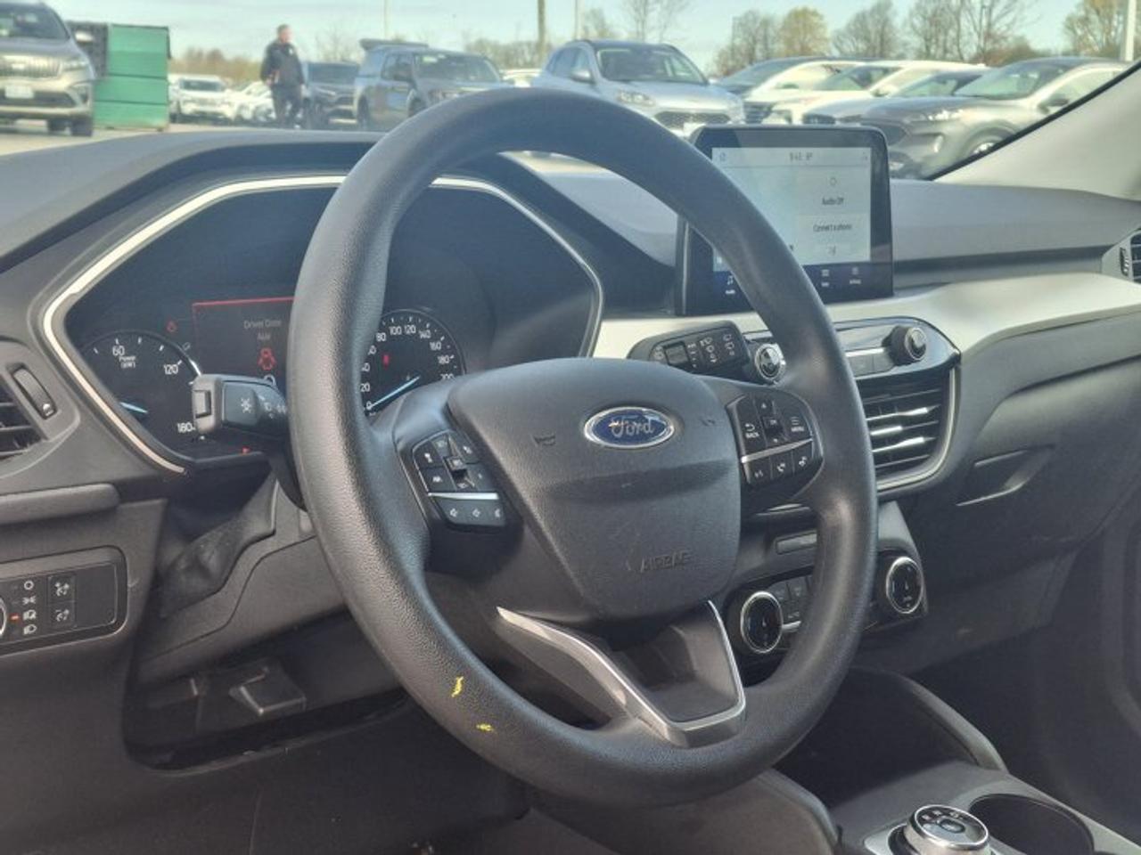 2022 Ford Escape SE Hybrid AWD | Heated Seats | Co-Pilot 360 | Lane Keep Assist | Carplay + Android Auto | and More ! Photo