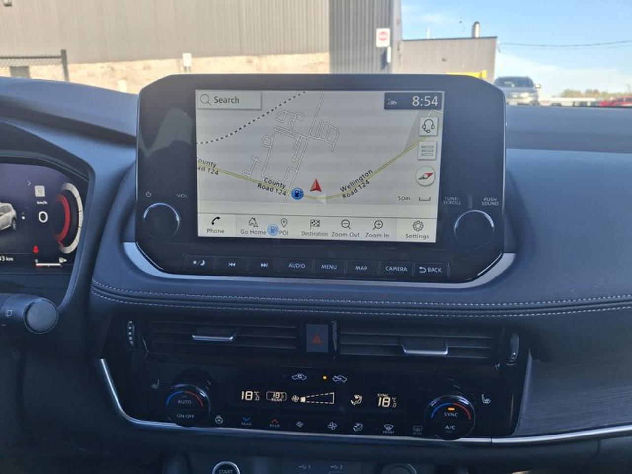 2023 Nissan Rogue Platinum AWD | Leather | Pano Roof | Navi | Heated Seats + Steering | Bose Audio | and More ! Photo3