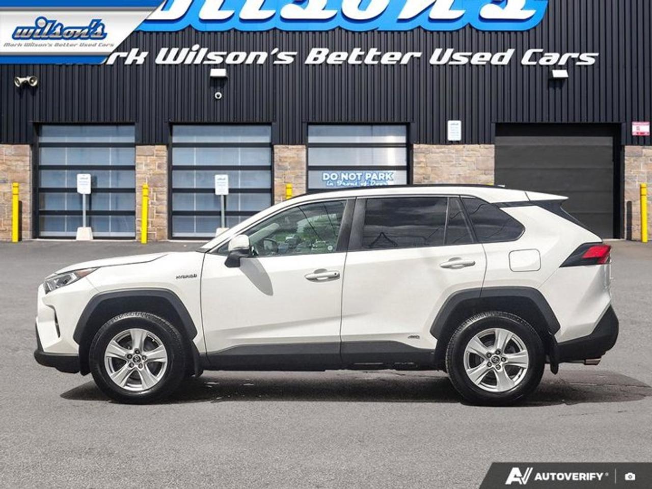 2019 Toyota RAV4 Hybrid XLE AWD | Sunroof | Heated Wheel + Seats | Power Seat | Rear Camera | Alloy Wheels and More ! Photo