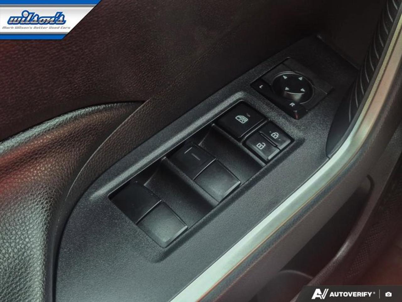 2019 Toyota RAV4 Hybrid XLE AWD | Sunroof | Heated Wheel + Seats | Power Seat | Rear Camera | Alloy Wheels and More ! Photo