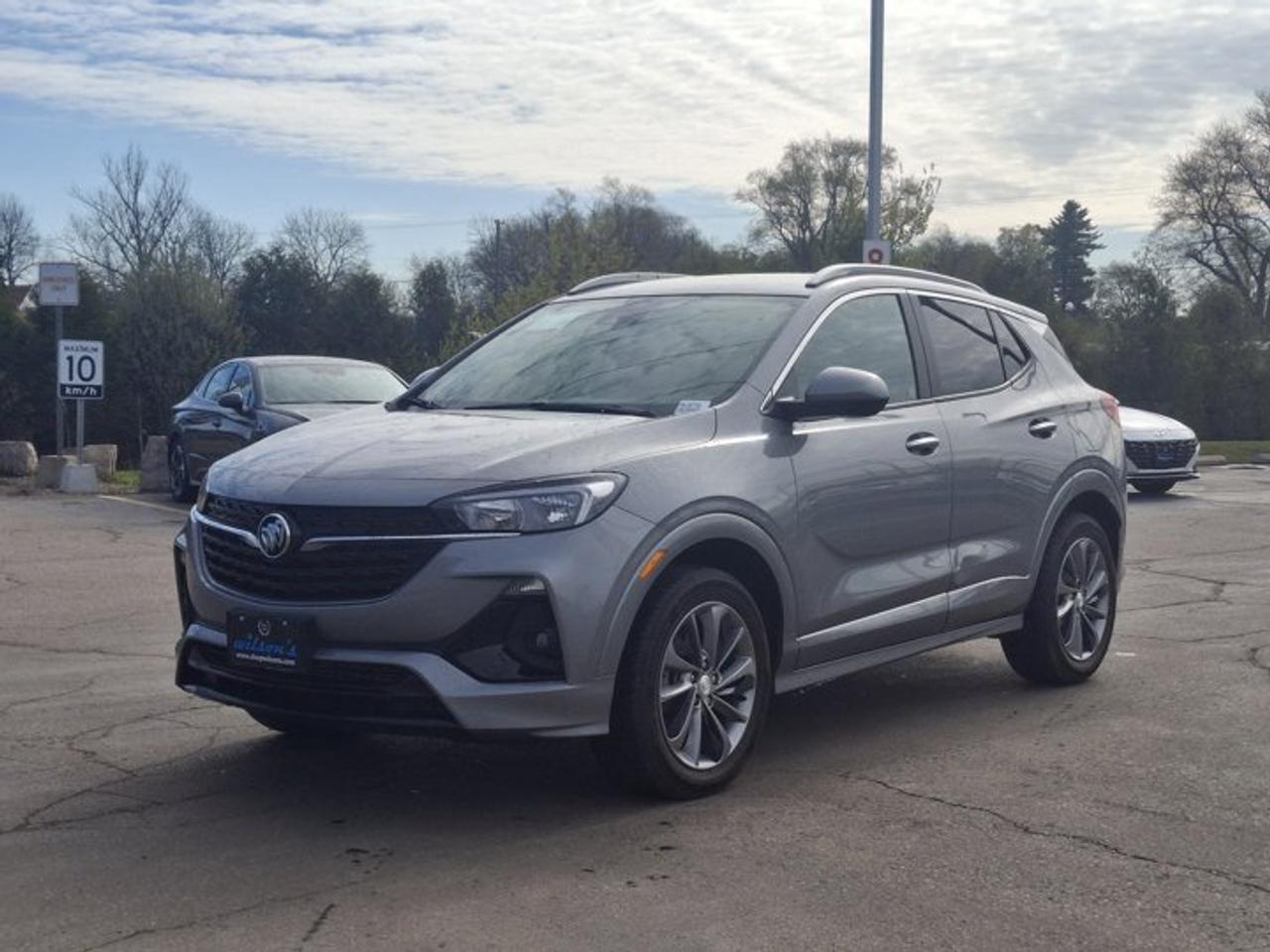 2023 Buick Encore GX Select AWD | Sport Touring Pkg | Heated Seats | Power Seat | CarPlay + Android | Rear Cam and More ! Photo