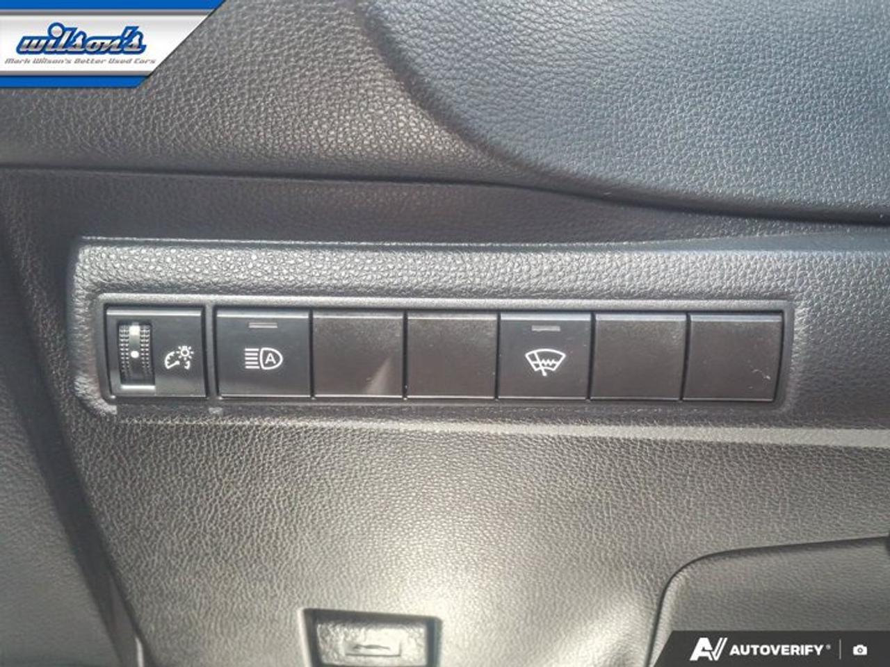 2020 Toyota Corolla LE | Heated Seats | Radar Cruise | Rear Camera | Bluetooth | and More ! Photo