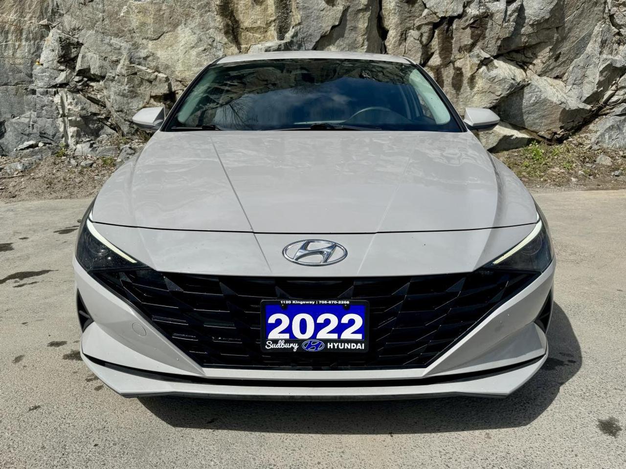 2022 Hyundai Elantra Essential Photo