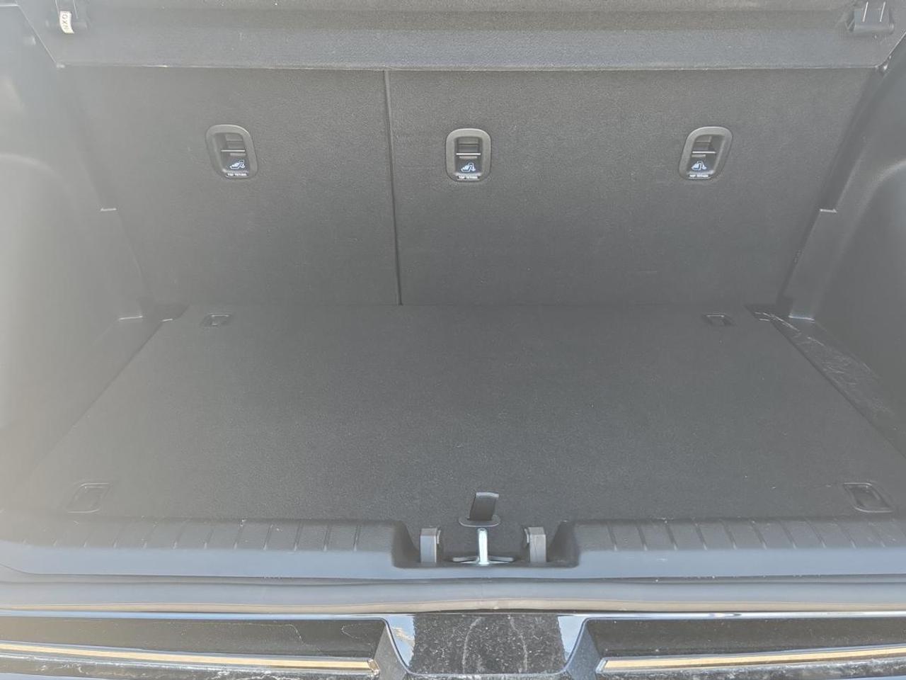 2020 Hyundai Venue Essential Photo