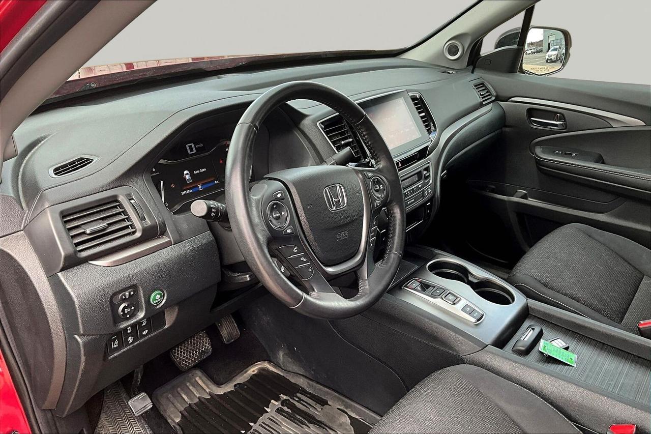 2023 Honda Ridgeline SPORT Photo