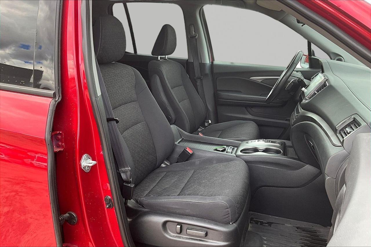 2023 Honda Ridgeline SPORT Photo