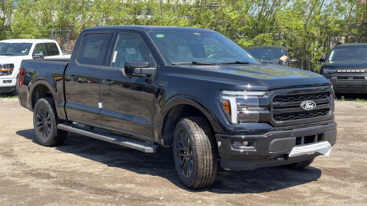 2026 Ford F-150 Lariat Photo3
