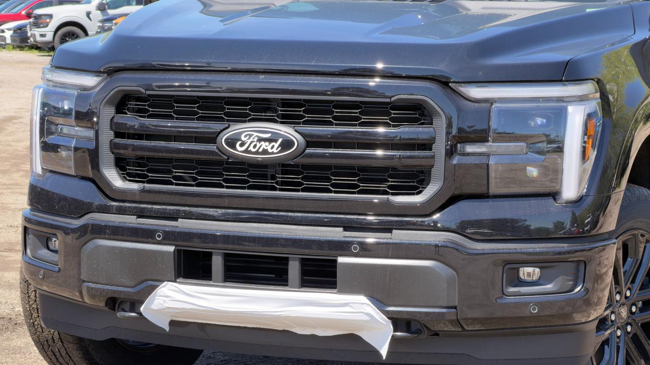 2026 Ford F-150 Lariat Photo