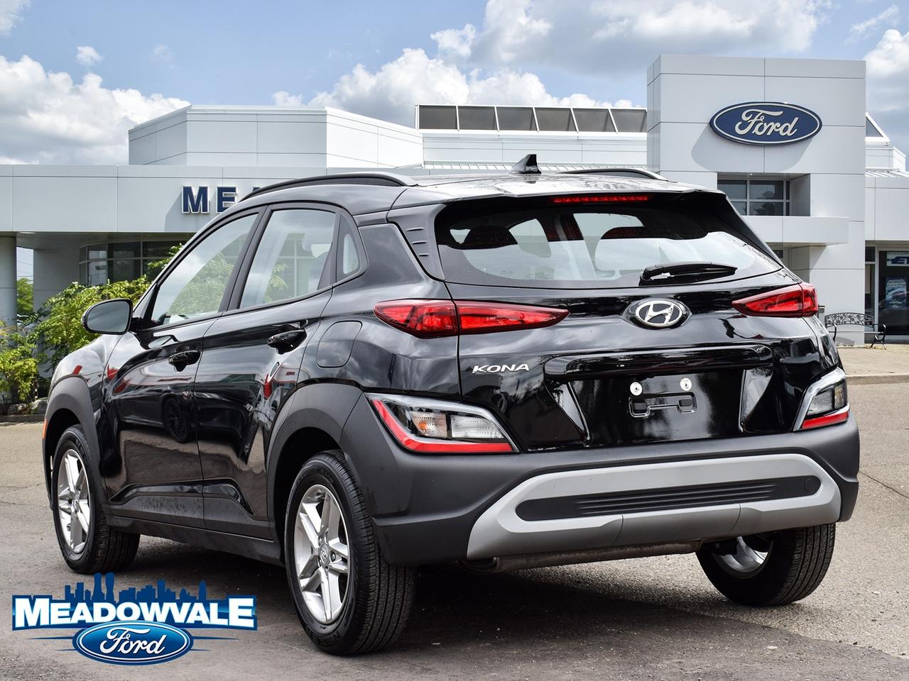 2023 Hyundai KONA Essential Photo