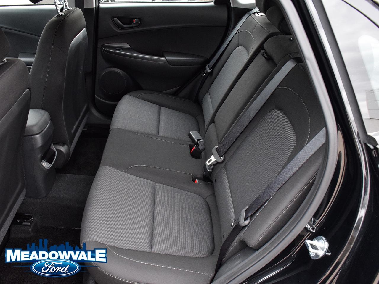 2023 Hyundai KONA Essential Photo