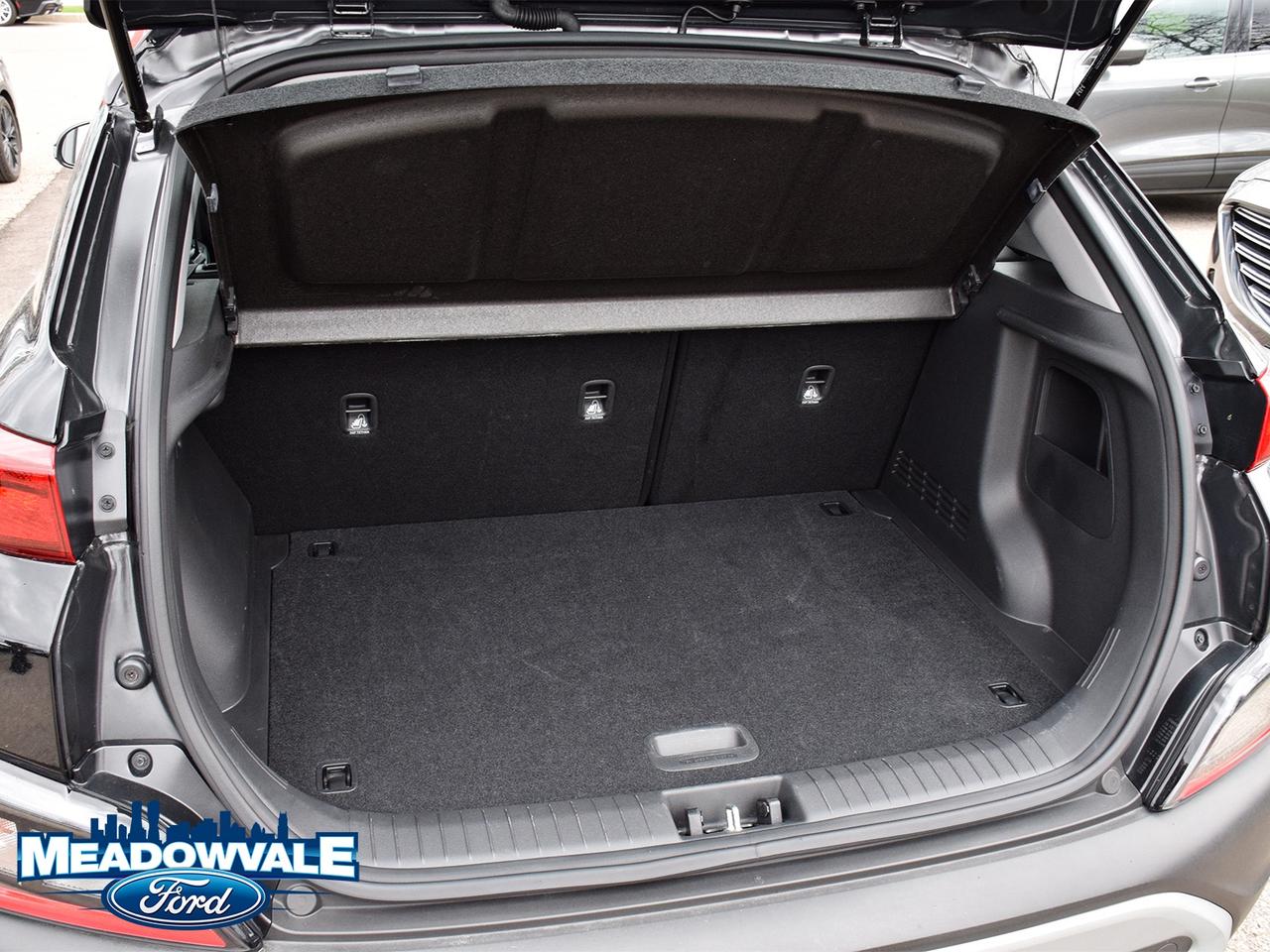 2023 Hyundai KONA Essential Photo