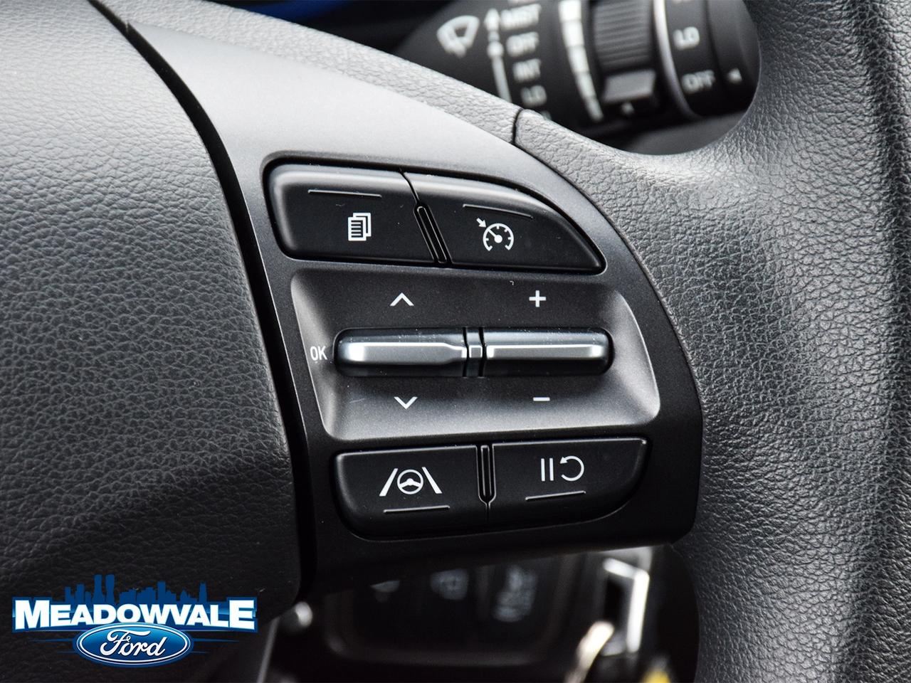 2023 Hyundai KONA Essential Photo