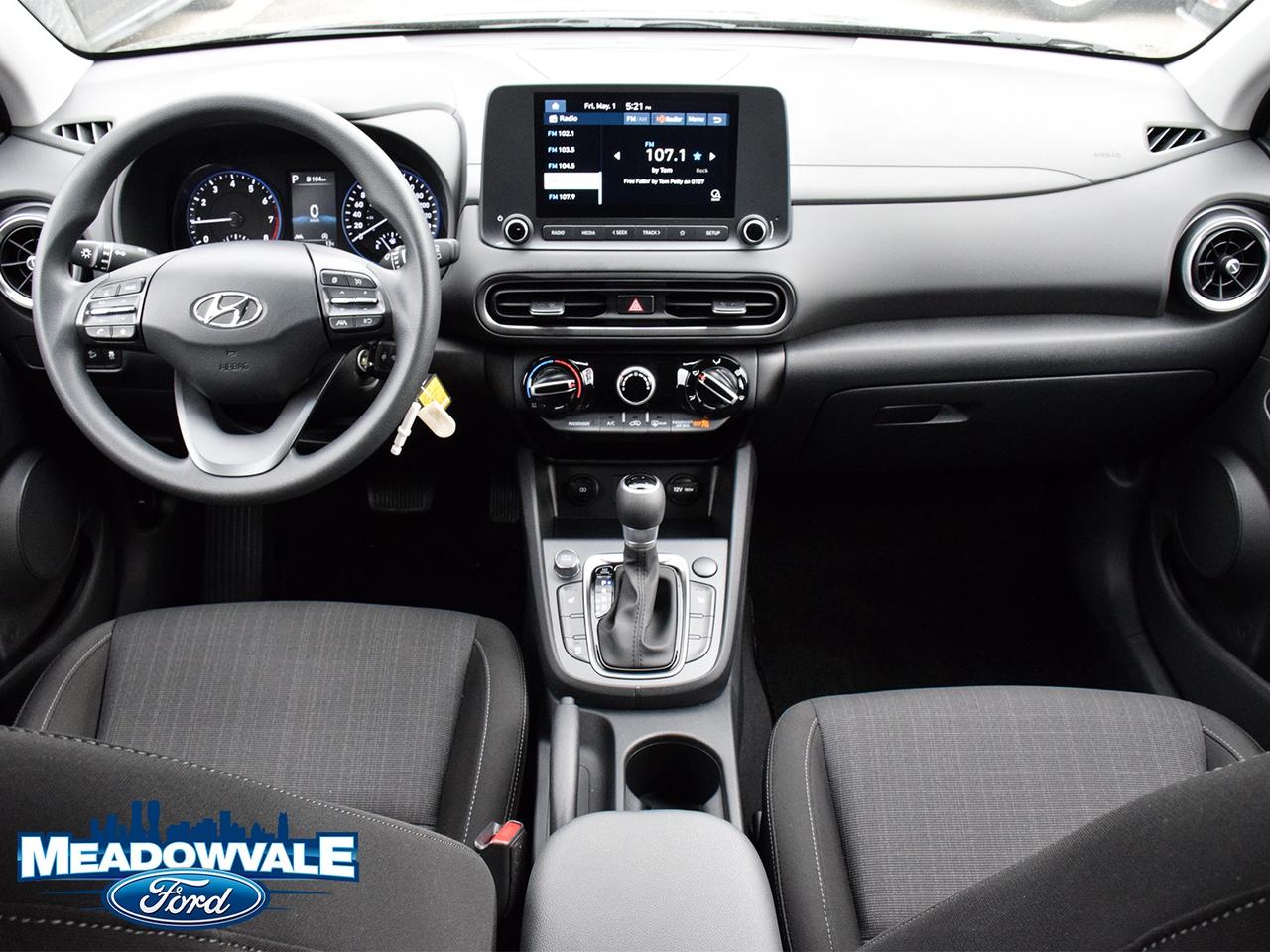 2023 Hyundai KONA Essential Photo