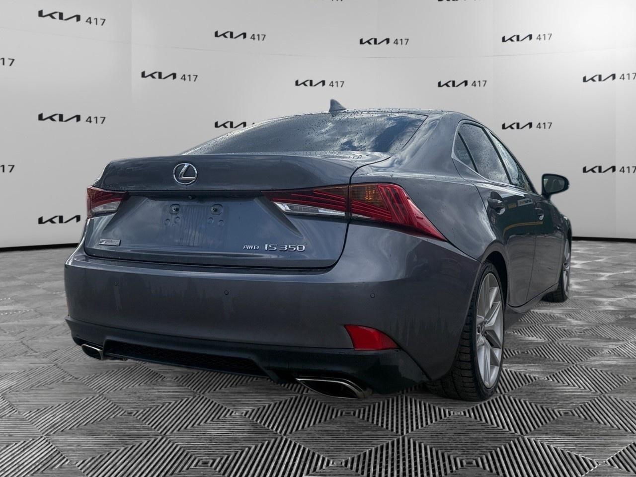 2019 Lexus IS IS 350 AWD Photo4