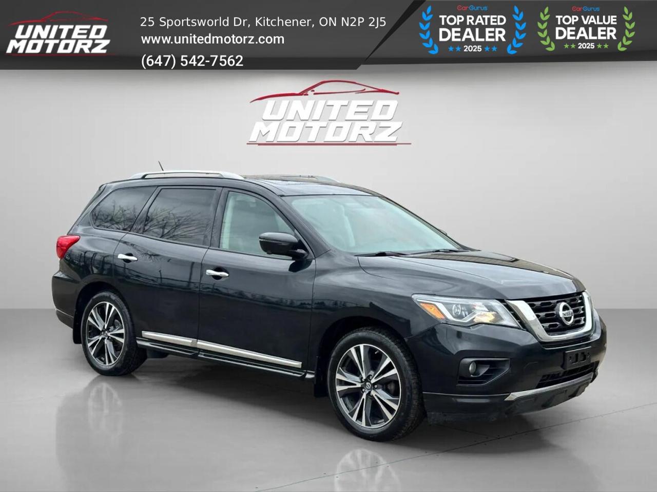 2018 Nissan Pathfinder Platinum~NO ACCIDENTS~ ONE OWNER~ Photo2