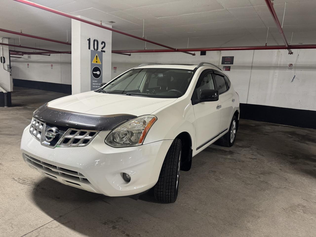 2013 Nissan Rogue SL Photo2