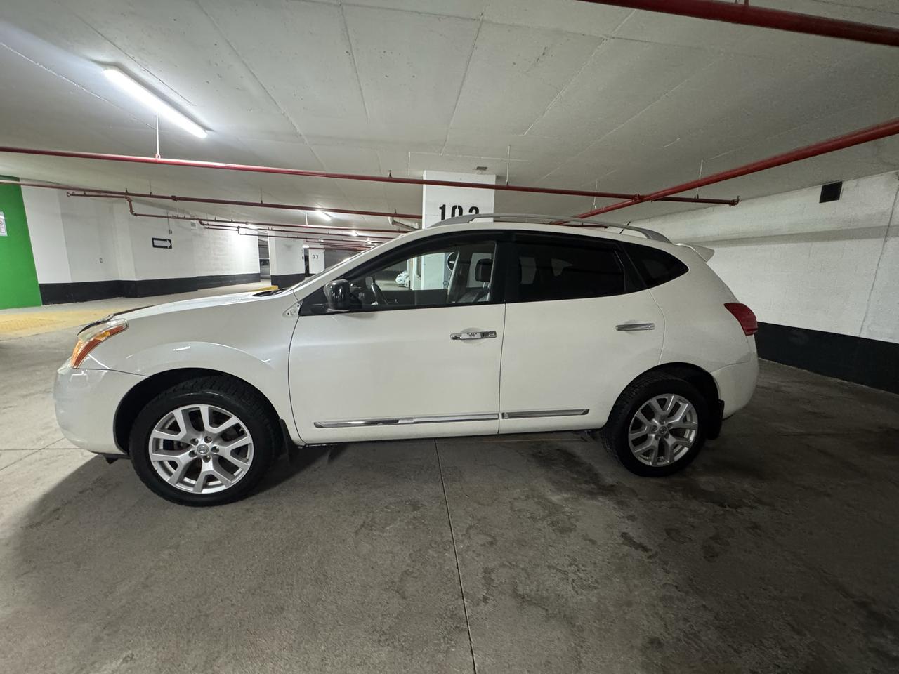 2013 Nissan Rogue SL Photo