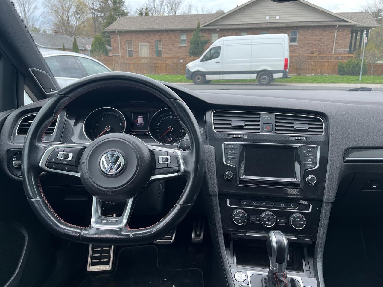 2015 Volkswagen Golf Autobahn - Photo #13