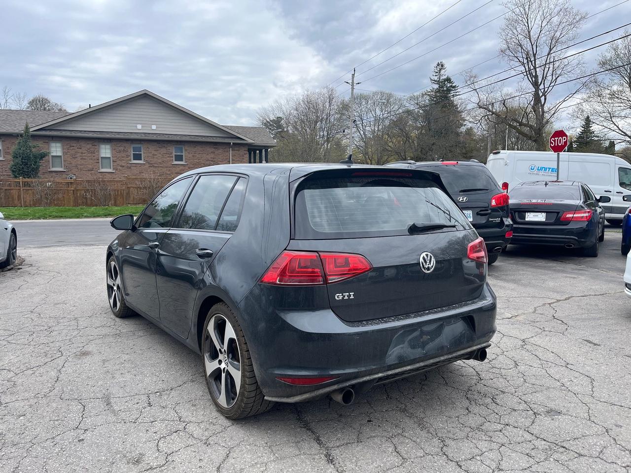 2015 Volkswagen Golf Autobahn Photo4