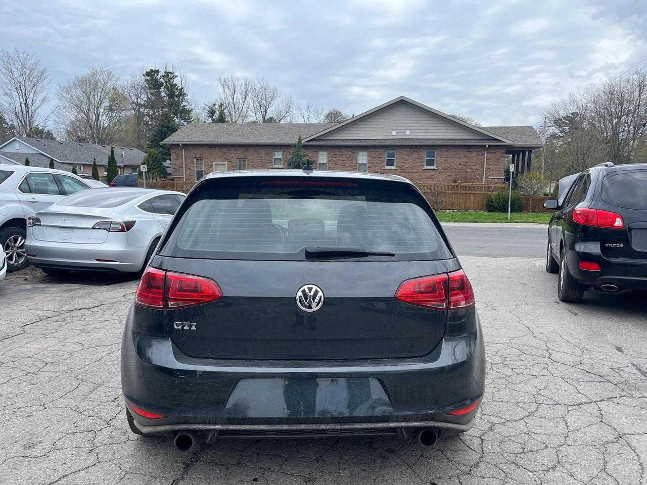 2015 Volkswagen Golf Autobahn Photo
