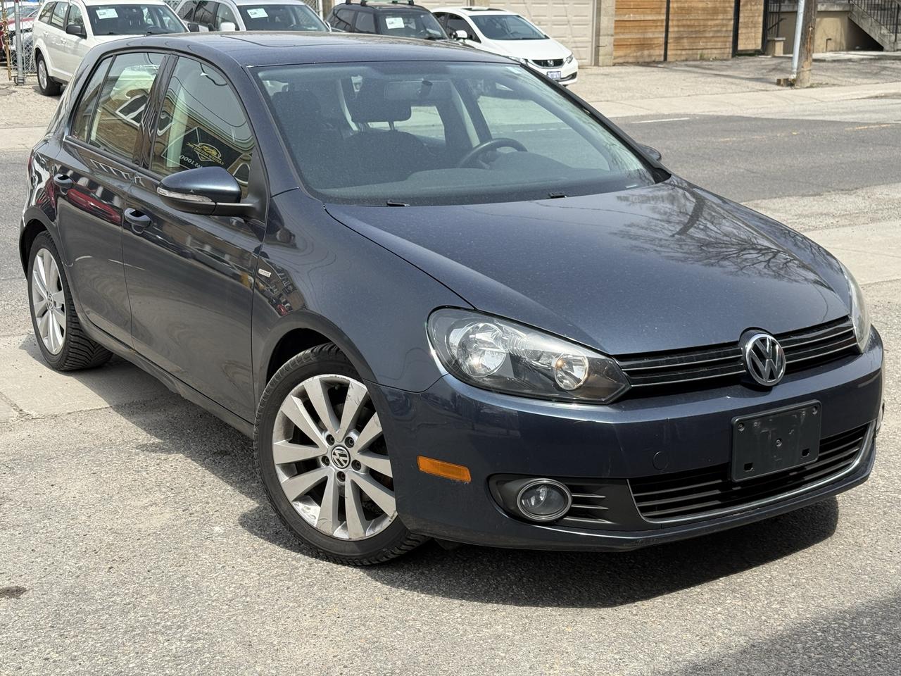 2013 Volkswagen Golf wolfsburg edition Photo