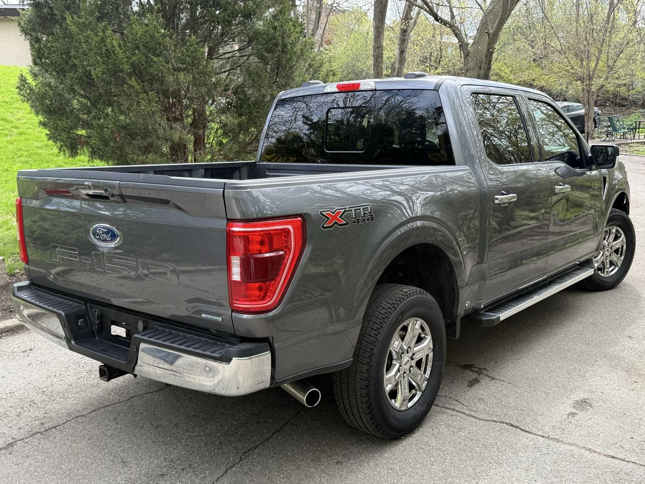2023 Ford F-150 XLT Photo