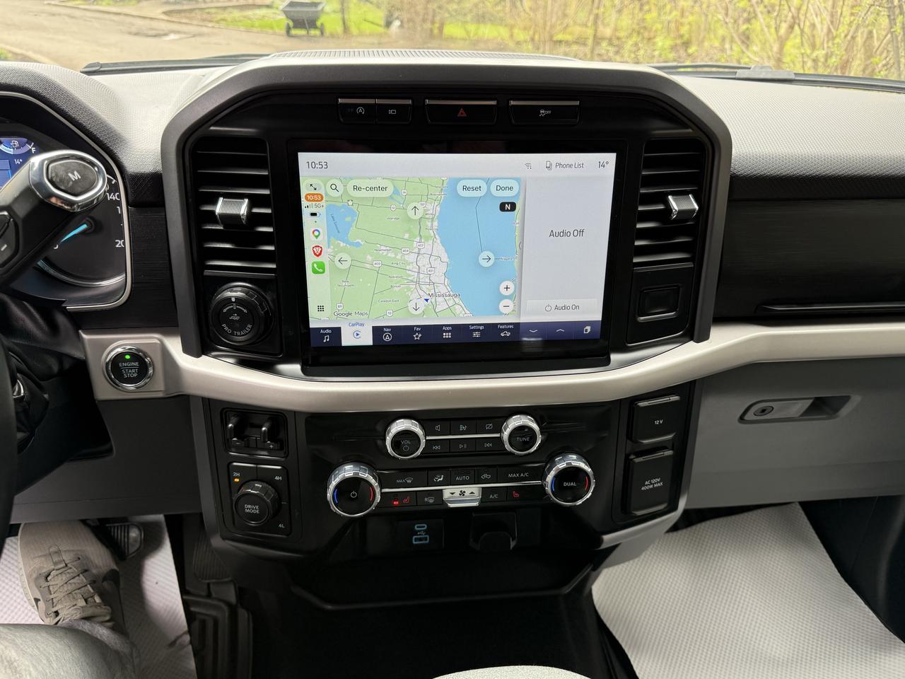 2023 Ford F-150 XLT Photo