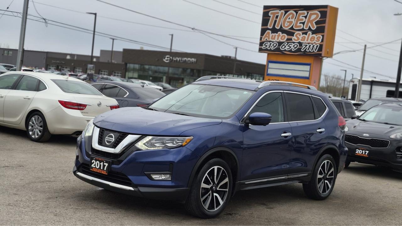 2017 Nissan Rogue SL Platinum, AWD, ONLY 98KMS, WELL MAINTAINED - Photo #1