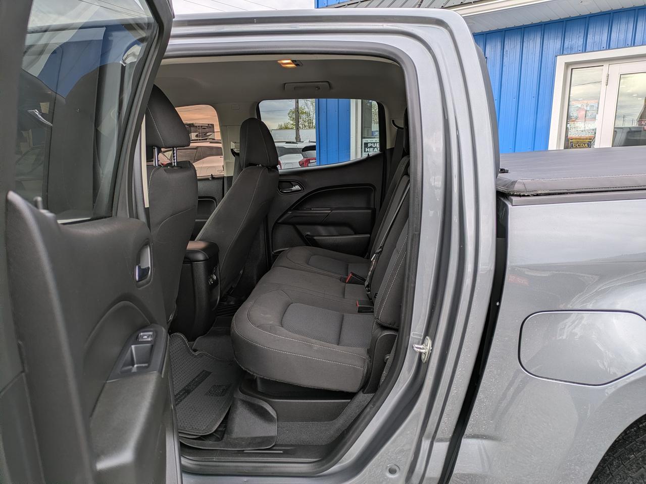 2019 Chevrolet Colorado 4WD CREW CAB 128.3" LT Photo