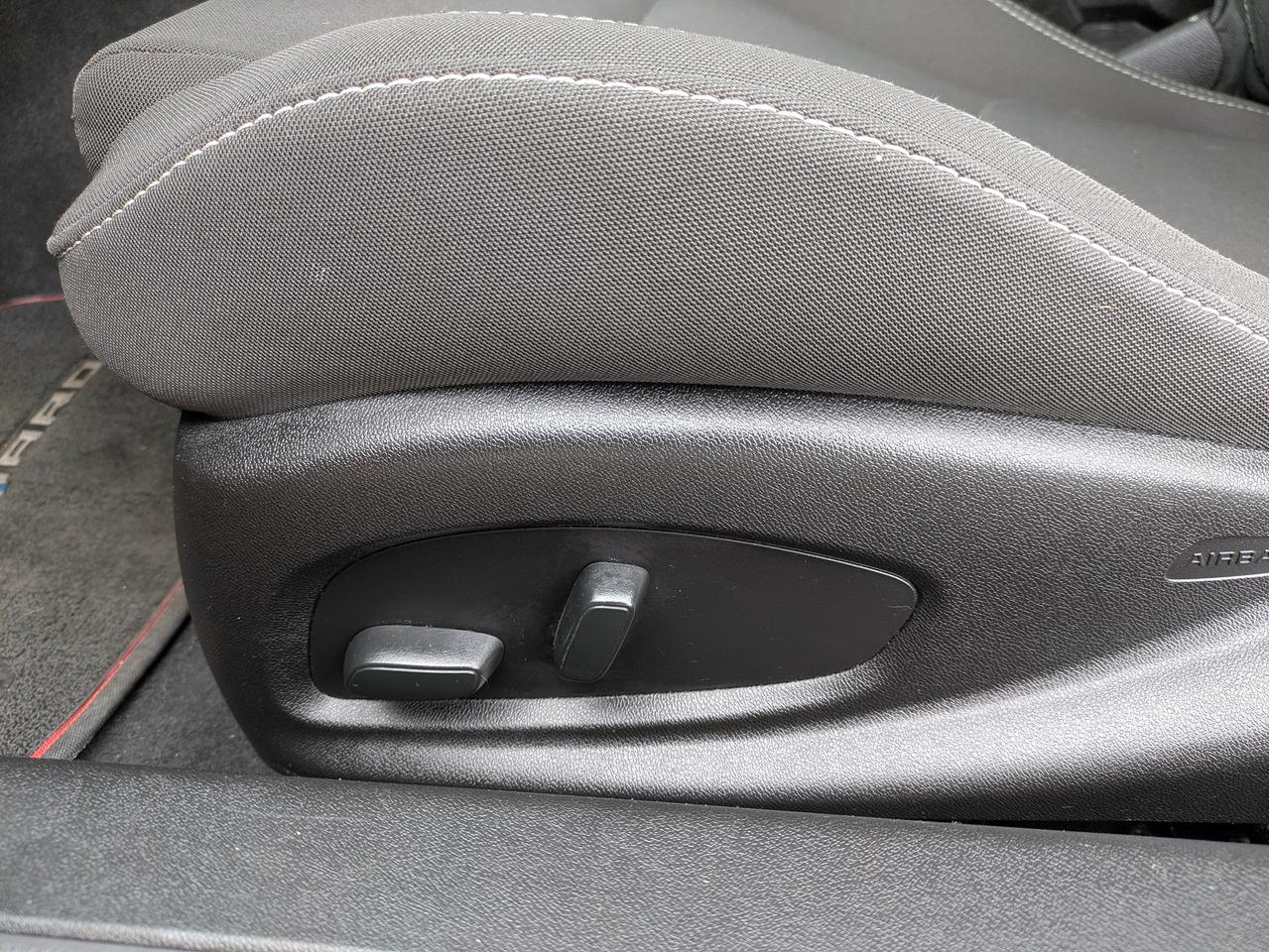 2018 Chevrolet Camaro 2dr Cpe 1LT Photo