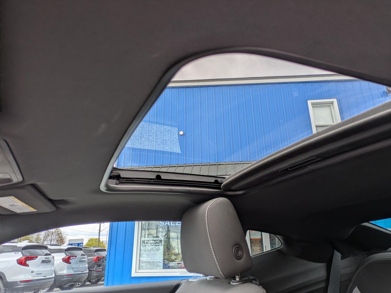 2018 Chevrolet Camaro 2dr Cpe 1LT Photo