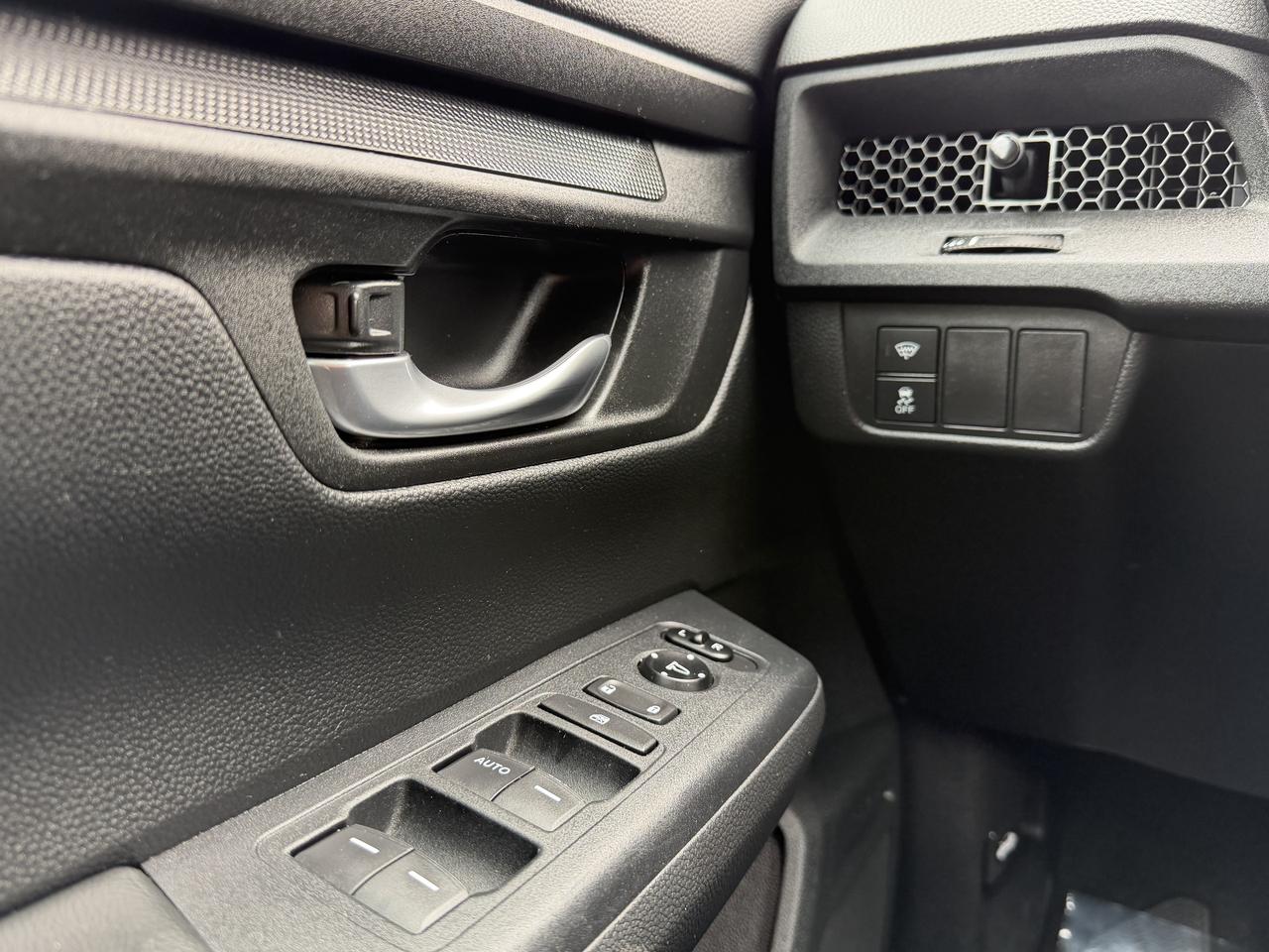 2023 Honda CR-V LX 2WD Photo