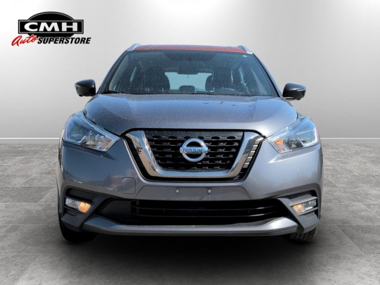 2018 Nissan Kicks SR Photo