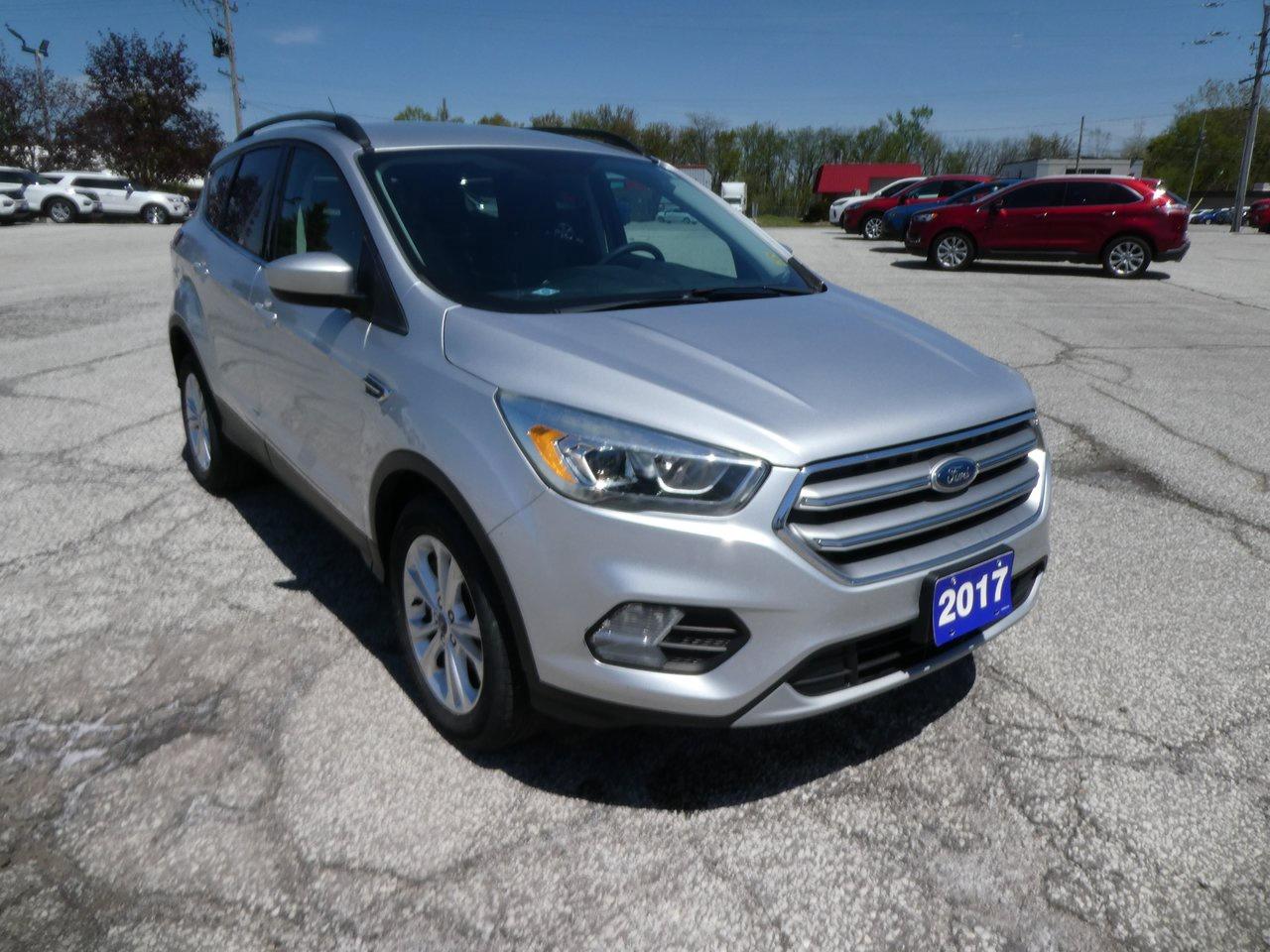 2017 Ford Escape SE | Heated Seats | Backup Cam | Nav | Photo