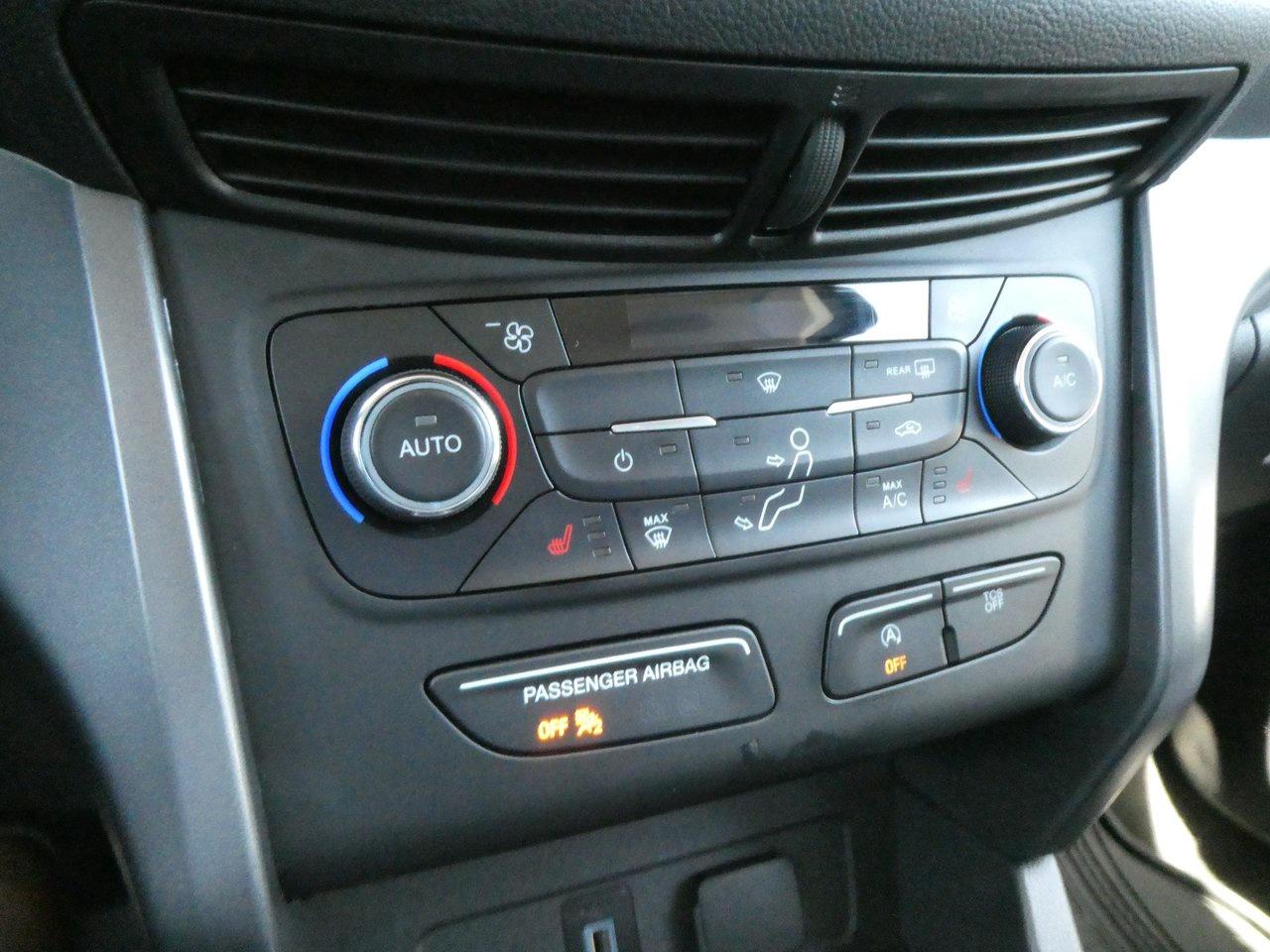 2017 Ford Escape SE | Heated Seats | Backup Cam | Nav | Photo