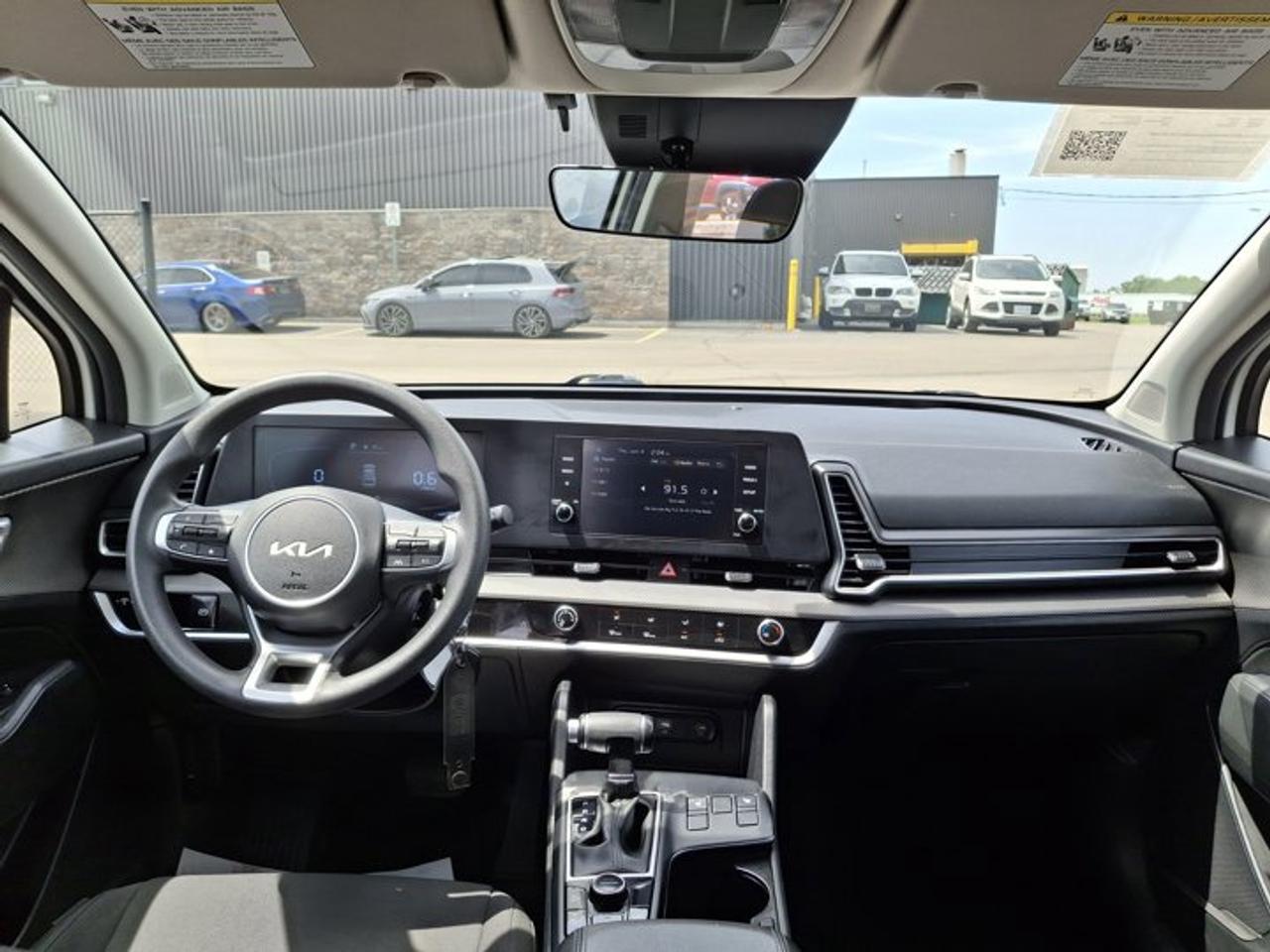 2023 Kia Sportage LX AWD | Heated Seats | CarPlay + Android | Rear Camera | Alloy Wheels and More ! Photo
