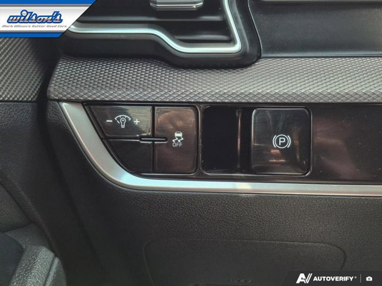 2023 Kia Sportage LX AWD | Heated Seats | CarPlay + Android | Rear Camera | Alloy Wheels and More ! Photo