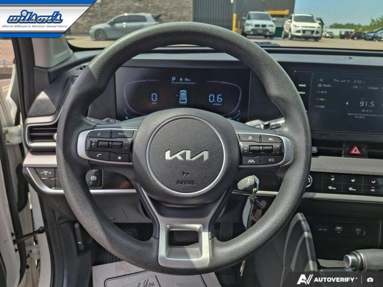 2023 Kia Sportage LX AWD | Heated Seats | CarPlay + Android | Rear Camera | Alloy Wheels and More ! Photo