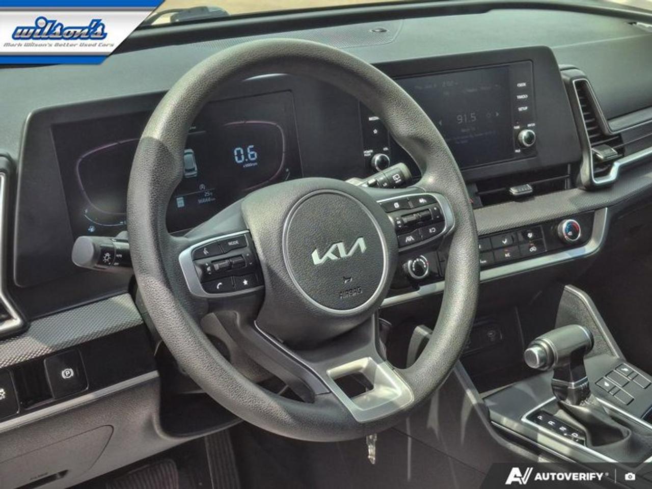 2023 Kia Sportage LX AWD | Heated Seats | CarPlay + Android | Rear Camera | Alloy Wheels and More ! Photo